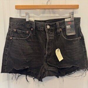 NWT Levi’s Women’s 501 Original Shorts Black Destructed